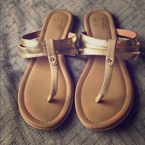 Gold/Leather accent Thong Sandals